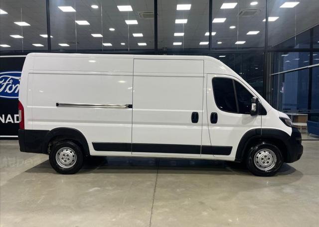 AutoPlus Ford Jaraguá do Sul - PEUGEOT - BOXER - 2.2 BLUEHDI FURGÃO L3H2 MANUAL - Foto 4