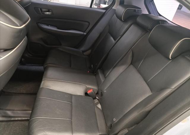 Rivel Fiat Blumenau - HONDA - CITY - 1.5 i-VTEC HATCH TOURING CVT - Foto 11