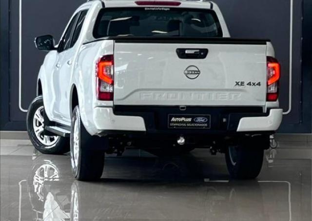 AutoPlus Ford Lages - NISSAN - FRONTIER - 2.3 16V TURBO XE CD 4X4 AUTOMÁTICO - Foto 4