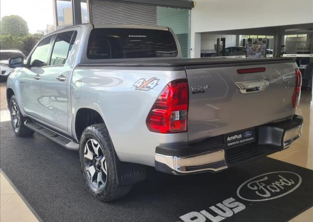 Autoplus Ford Rio do Sul - TOYOTA - HILUX - 2.8 SRX 4X4 CD 16V AUTOMÁTICO - Foto 5