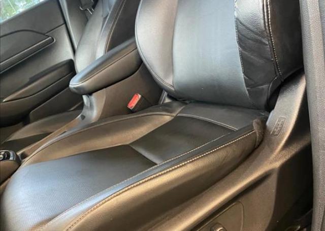 AutoPlus Ford Jaraguá do Sul - HONDA - HR-V - 1.5 DI I-VTEC TURBO TOURING CVT - Foto 10