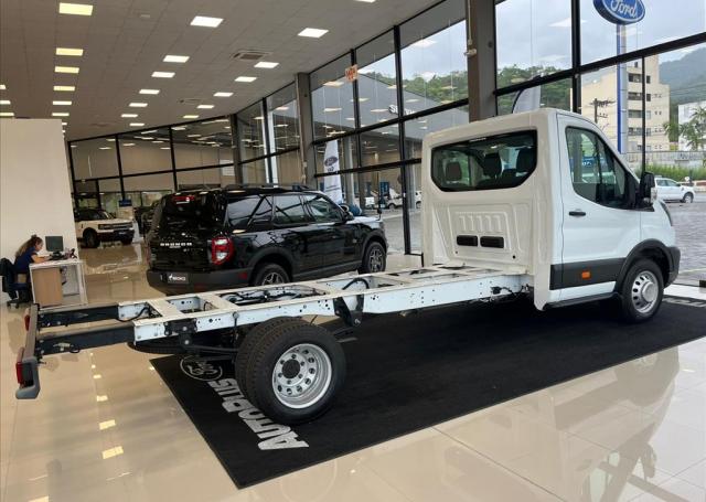 Autoplus Ford Rio do Sul - FORD - TRANSIT - 2.0 ECOBLUE CHASSIS L4H1 350E MANUAL - Foto 7