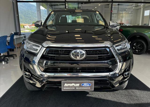 AutoPlus Ford Jaraguá do Sul - TOYOTA - HILUX - 2.8 D-4D TURBO CD SRV 4X4 AUTOMÁTICO - Foto 2