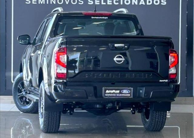 AutoPlus Ford Lages - NISSAN - FRONTIER - 2.3 16V TURBO XE CD 4X4 AUTOMÁTICO - Foto 4