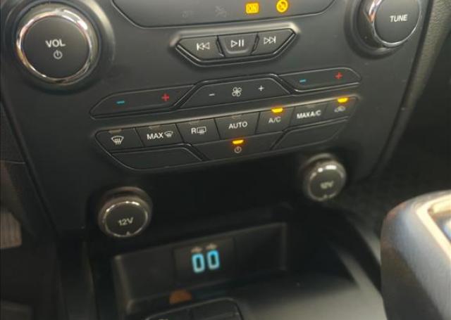 AutoPlus Ford Joaçaba - FORD - RANGER - 3.2 LIMITED 4X4 CD 20V AUTOMÁTICO - Foto 13