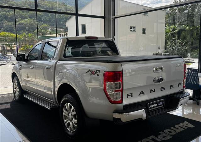 AutoPlus Ford Jaraguá do Sul - FORD - RANGER - 3.2 XLT 4X4 CD 20V AUTOMÁTICO - Foto 4