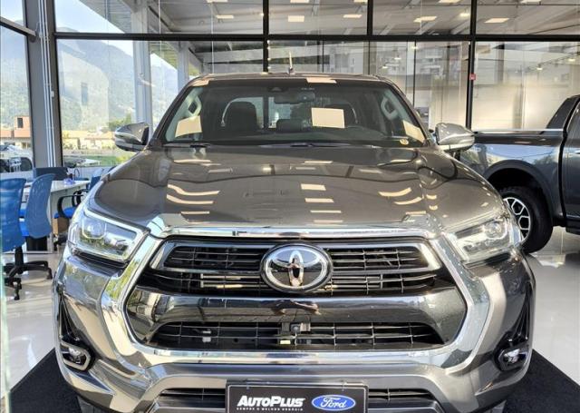 AutoPlus Ford Jaraguá do Sul - TOYOTA - HILUX - 2.8 D-4D TURBO CD SRX 4X4 AUTOMÁTICO - Foto 9