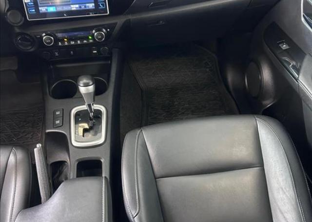 AutoPlus Ford Lages - TOYOTA - HILUX - 2.8 SRV 4X4 CD 16V AUTOMÁTICO - Foto 13
