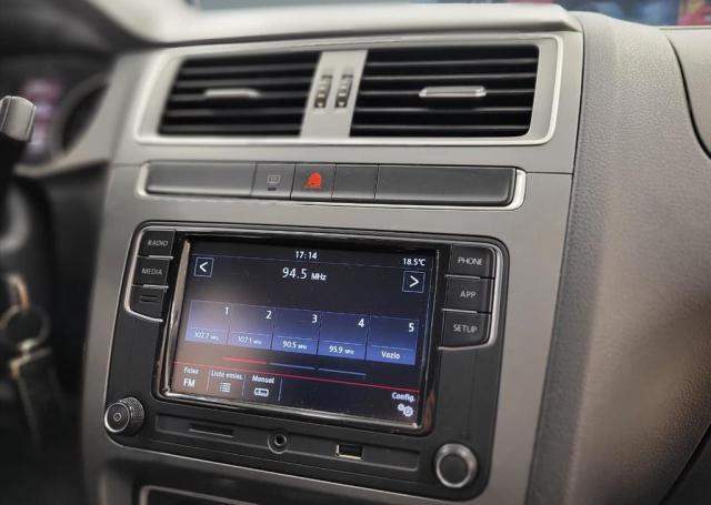 Rivel Fiat Blumenau - VOLKSWAGEN - FOX - 1.6 MSI TOTAL CONNECT MANUAL - Foto 17