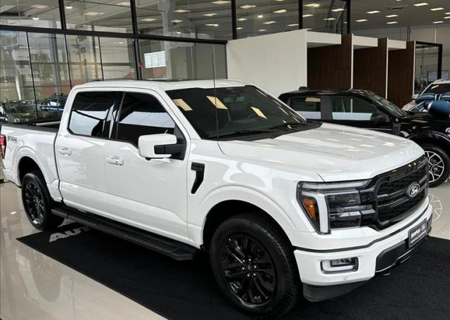 AutoPlus Ford Joaçaba - FORD - F-150 - 5.0 V8 CD LARIAT BLACK FX4 AUTOMÁTICO - Foto 1