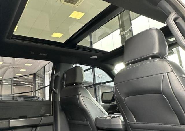 AutoPlus Ford Joaçaba - FORD - F-150 - 5.0 V8 CD LARIAT BLACK FX4 AUTOMÁTICO - Foto 13