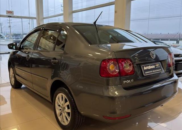 AutoShow Chevrolet Mafra - VOLKSWAGEN - POLO SEDAN - 1.6 MI 8V MANUAL - Foto 6