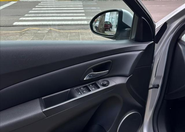 AutoShow Chevrolet Lages - CHEVROLET - CRUZE - 1.8 LT 16V MANUAL - Foto 16