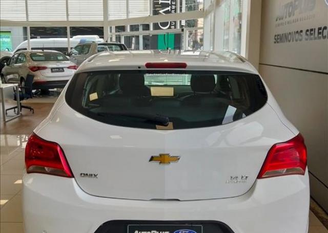 AutoPlus Ford Joaçaba - CHEVROLET - ONIX - 1.4 MPFI LT 8V MANUAL - Foto 6