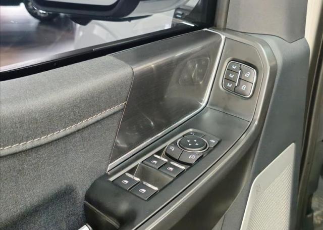 AutoPlus Ford Mafra - FORD - F-150 - 5.0 V8 CD LARIAT BLACK FX4 AUTOMÁTICO - Foto 11