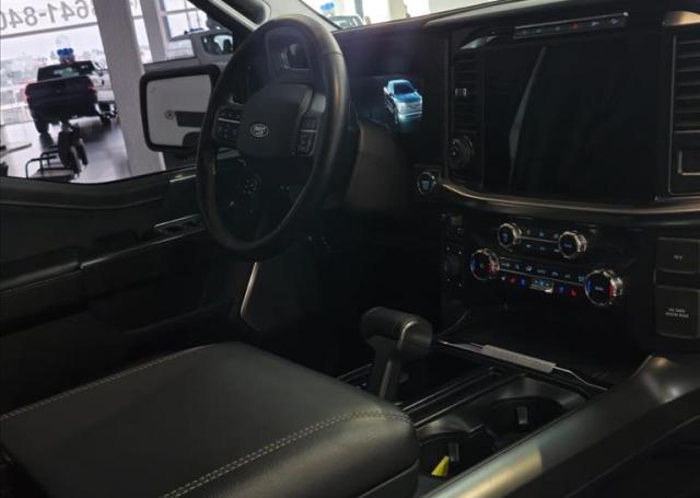 AutoPlus Ford Mafra - FORD - F-150 - 5.0 V8 CD LARIAT BLACK FX4 AUTOMÁTICO - Foto 4
