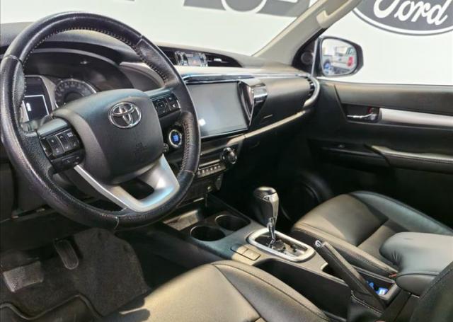 AutoPlus Ford Mafra - TOYOTA - HILUX - 2.8 D-4D TURBO CD SRV 4X4 AUTOMÁTICO - Foto 11