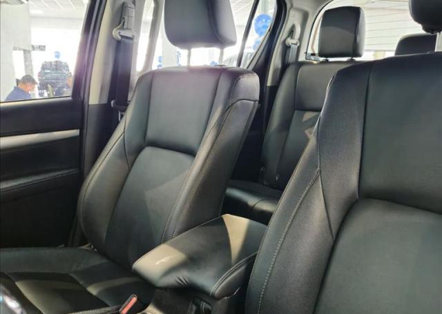 AutoPlus Ford Mafra - TOYOTA - HILUX - 2.8 D-4D TURBO CD SRV 4X4 AUTOMÁTICO - Foto 10