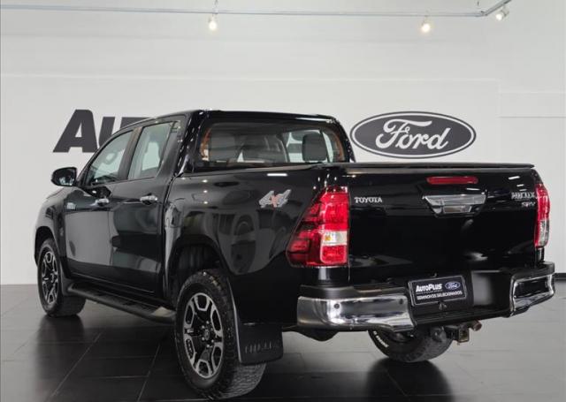 AutoPlus Ford Mafra - TOYOTA - HILUX - 2.8 D-4D TURBO CD SRV 4X4 AUTOMÁTICO - Foto 8