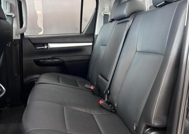 AutoPlus Ford Lages - TOYOTA - HILUX - 2.8 D-4D TURBO CD SRX 4X4 AUTOMÁTICO - Foto 11