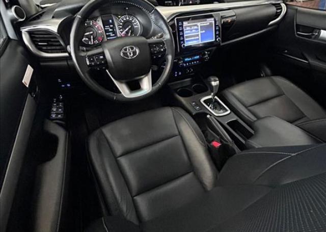 AutoPlus Ford Lages - TOYOTA - HILUX - 2.8 D-4D TURBO CD SRX 4X4 AUTOMÁTICO - Foto 18