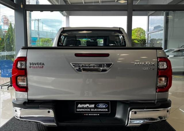 Autoplus Ford Rio do Sul - TOYOTA - HILUX - 2.8 D-4D TURBO CD SRX 4X4 AUTOMÁTICO - Foto 5
