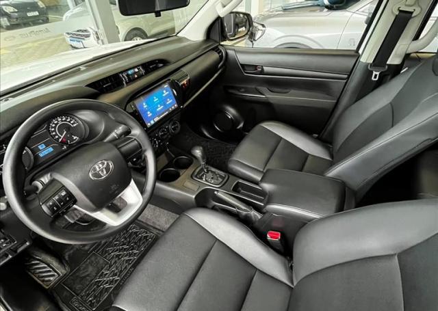 Autoplus Ford Rio do Sul - TOYOTA - HILUX - 2.8 D-4D TURBO CD POWER PACK 4X4 AUTOMÁTICO - Foto 9