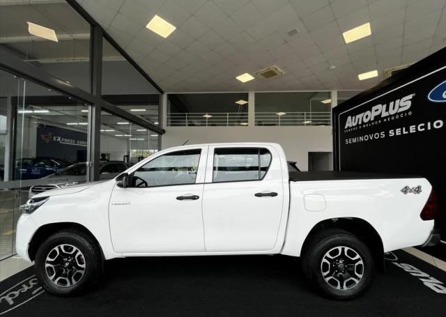 Autoplus Ford Rio do Sul - TOYOTA - HILUX - 2.8 D-4D TURBO CD POWER PACK 4X4 AUTOMÁTICO - Foto 7